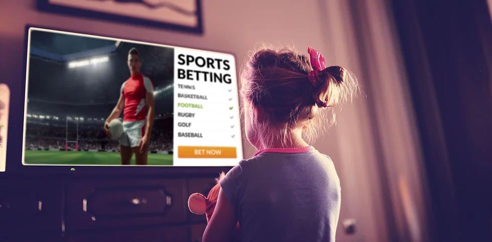 Australian senaattori David Pocock vaatii rahapelimainonnalle täyskieltoa ja pitää hallituksen uudistuksia riittämättöminä. Kuvituskuva.